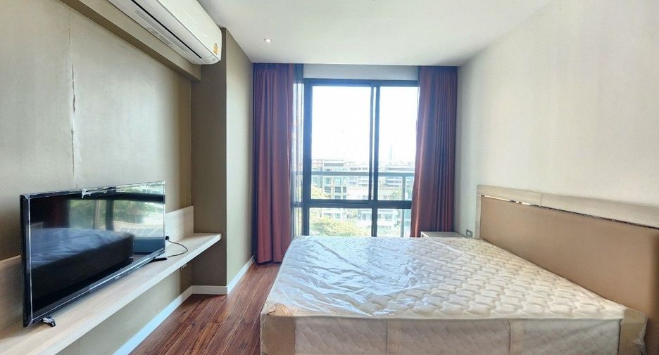 For rent 2 bedrooms apartment in Khlong Toei, Bangkok