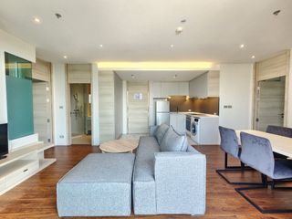 For rent 2 bedrooms apartment in Khlong Toei, Bangkok
