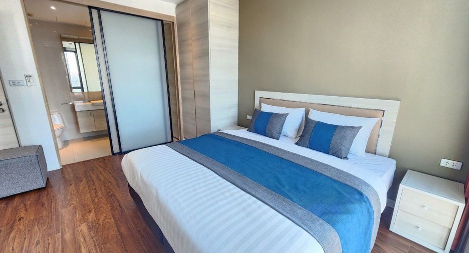For rent 2 bedrooms apartment in Khlong Toei, Bangkok