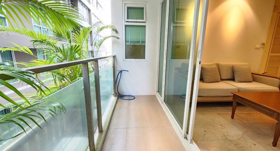 For rent 2 bedrooms apartment in Sathon, Bangkok