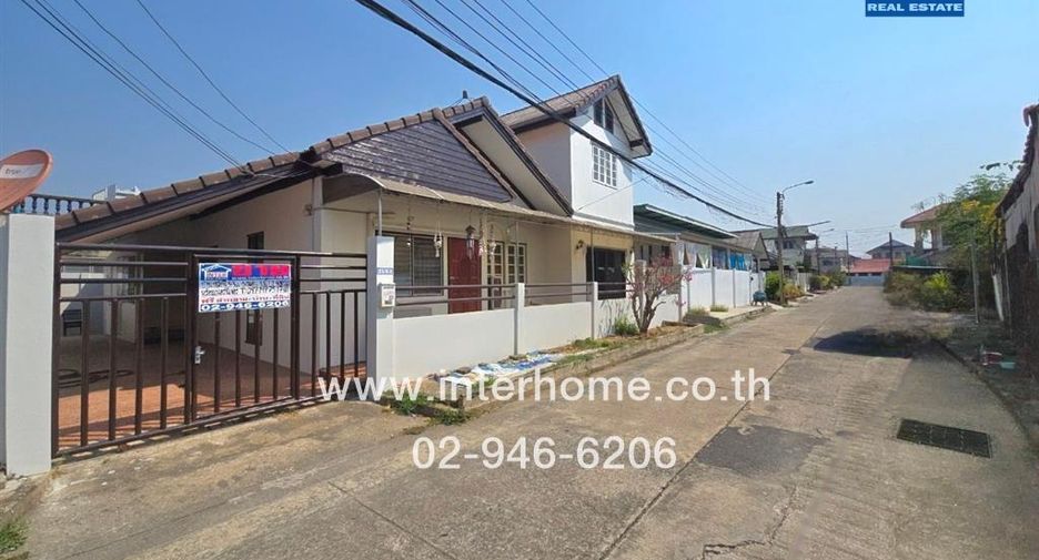 For sale 5 bed house in Pak Kret, Nonthaburi