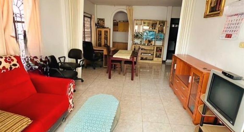 For sale 5 bed house in Pak Kret, Nonthaburi