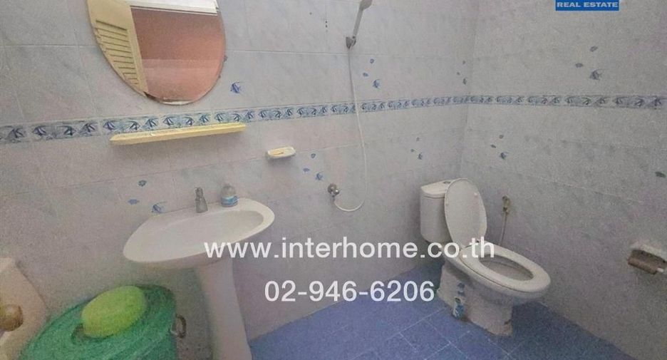 For sale 5 bed house in Pak Kret, Nonthaburi