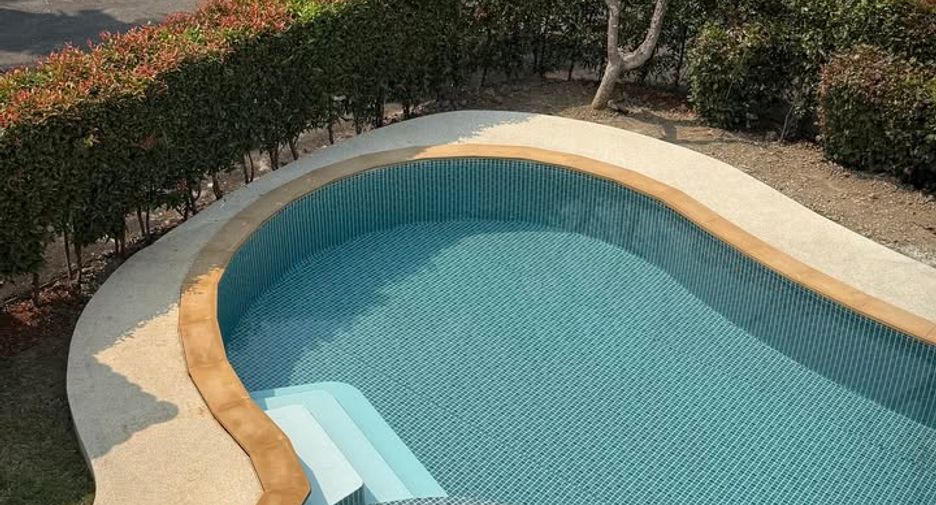 For rent 4 bedrooms villa in Hang Dong, Chiang Mai