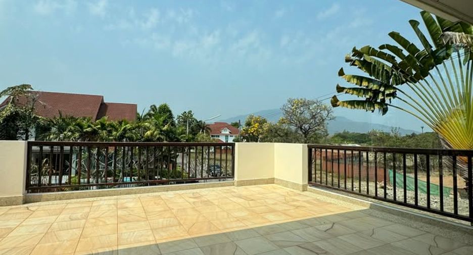 For rent 4 bedrooms villa in Hang Dong, Chiang Mai