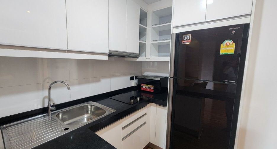 À louer 1 chambre appartement avec services à Khlong Toei, Bangkok