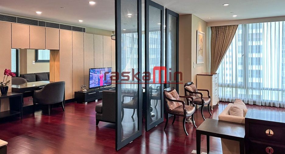 Wohnung zur Miete mit 3 Zimmer in Pathum Wan, Bangkok