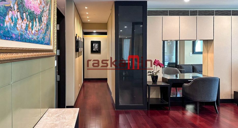 Wohnung zur Miete mit 3 Zimmer in Pathum Wan, Bangkok
