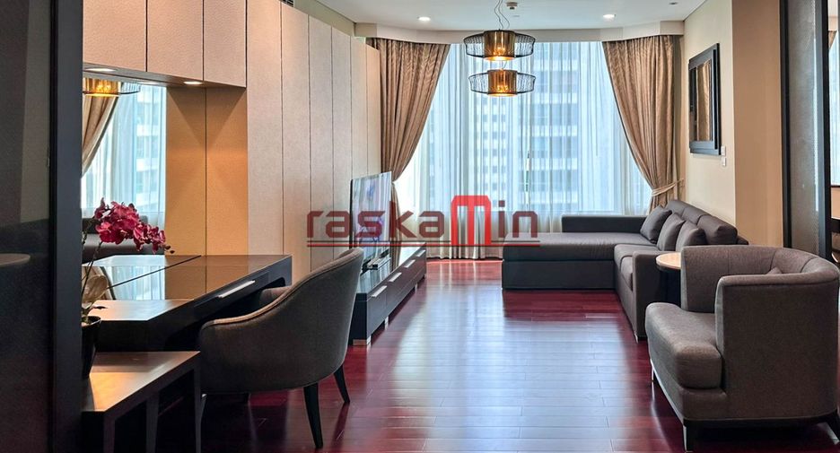 Wohnung zur Miete mit 3 Zimmer in Pathum Wan, Bangkok