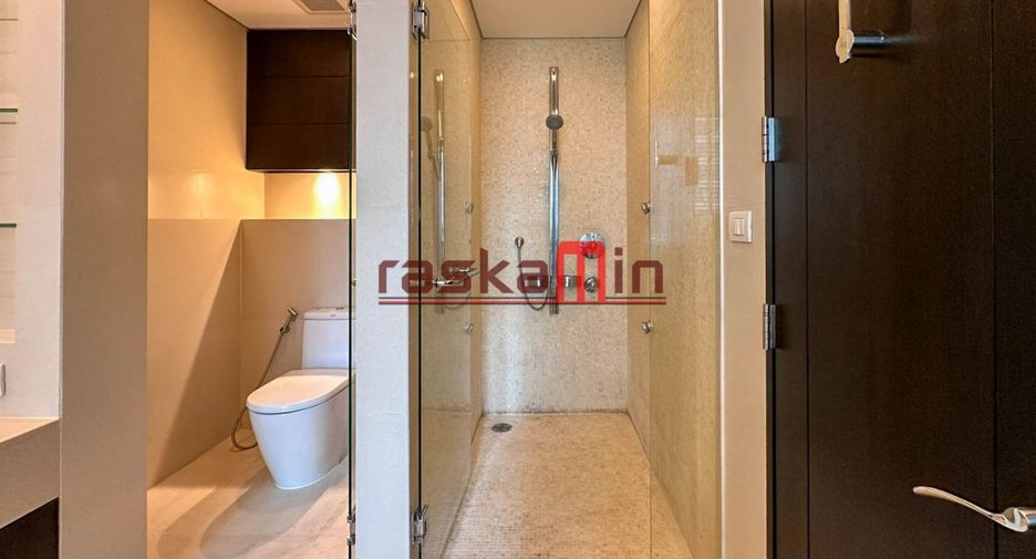 Wohnung zur Miete mit 3 Zimmer in Pathum Wan, Bangkok