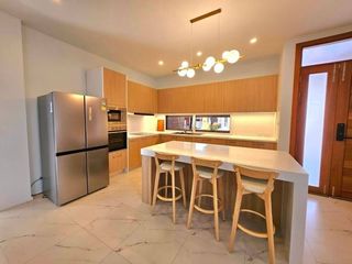 Haus zur Miete mit 6 Zimmer in San Kamphaeng, Chiang Mai