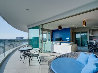 For rent and for sale 2 bedrooms apartment in Mueang Phuket, Phuket