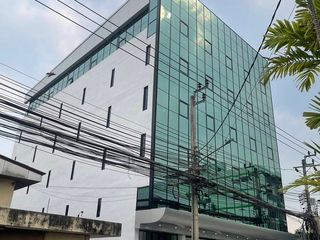 For sale office in Wang Thonglang, Bangkok