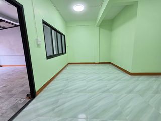 For sale 2 Beds townhouse in Mueang Rayong, Rayong