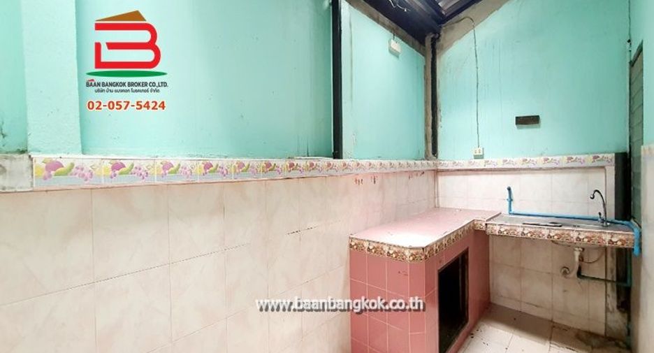 For rent and for sale 2 bedrooms townhouse in Don Mueang, Bangkok