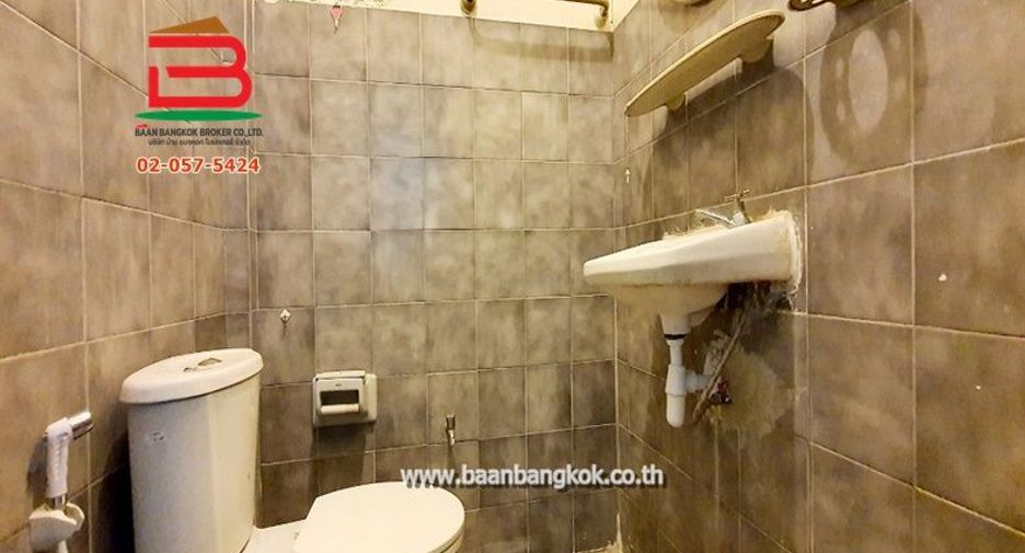 For rent and for sale 2 bedrooms townhouse in Don Mueang, Bangkok