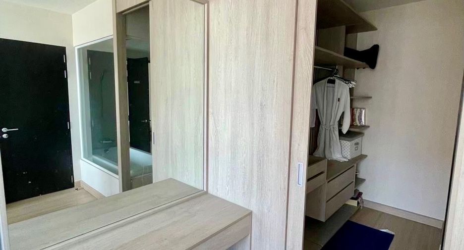 For sale 1 Beds condo in Khlong Toei, Bangkok