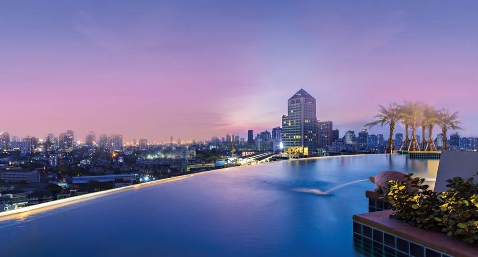 For sale 1 Beds condo in Khlong Toei, Bangkok