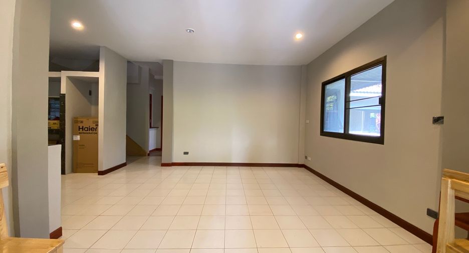 À louer et à vendre 5 chambres maison à Mae Rim, Chiang Mai
