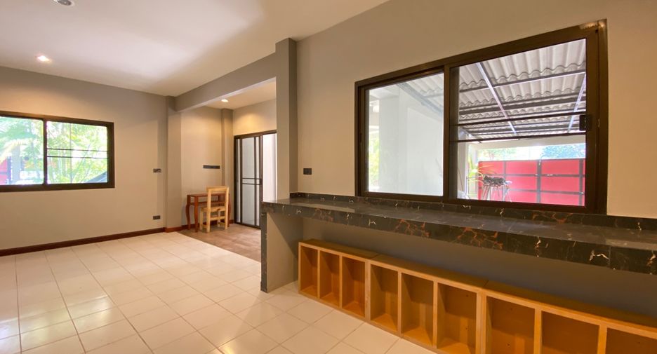 À louer et à vendre 5 chambres maison à Mae Rim, Chiang Mai