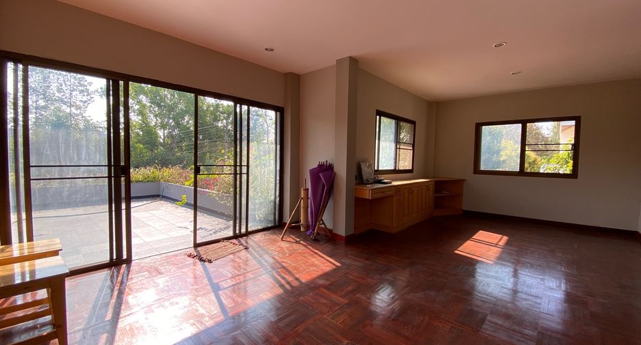 À louer et à vendre 5 chambres maison à Mae Rim, Chiang Mai
