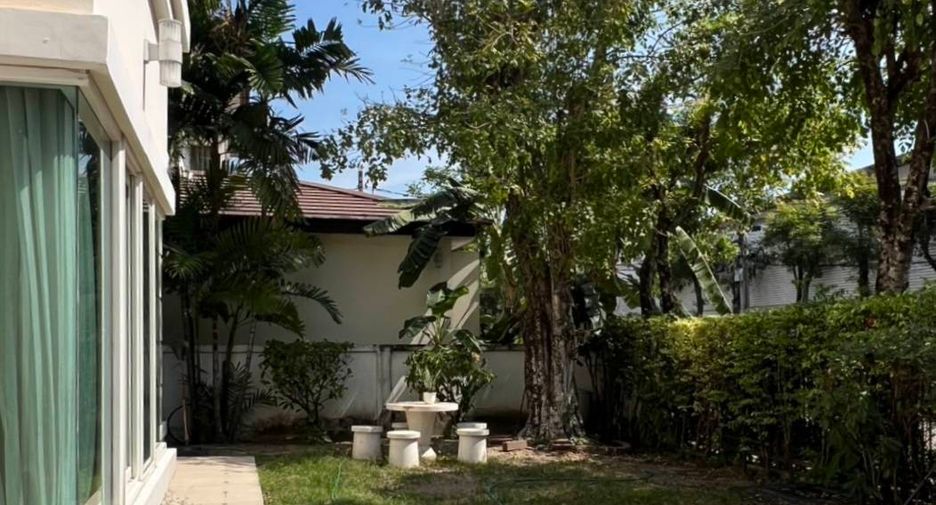 For rent 3 bedrooms house in Mueang Samut Prakan, Samut Prakan