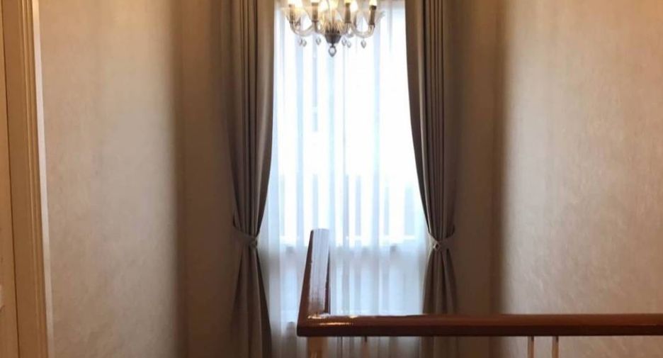 For rent 3 bedrooms house in Mueang Samut Prakan, Samut Prakan