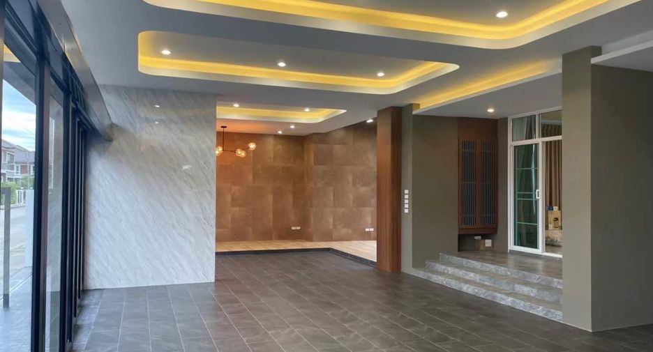 For sale 3 bedrooms house in San Kamphaeng, Chiang Mai