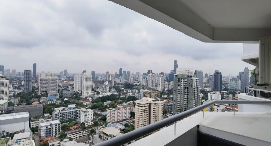 ขาย 2 ห้องนอน คอนโด ใน คลองเตย, กรุงเทพฯ