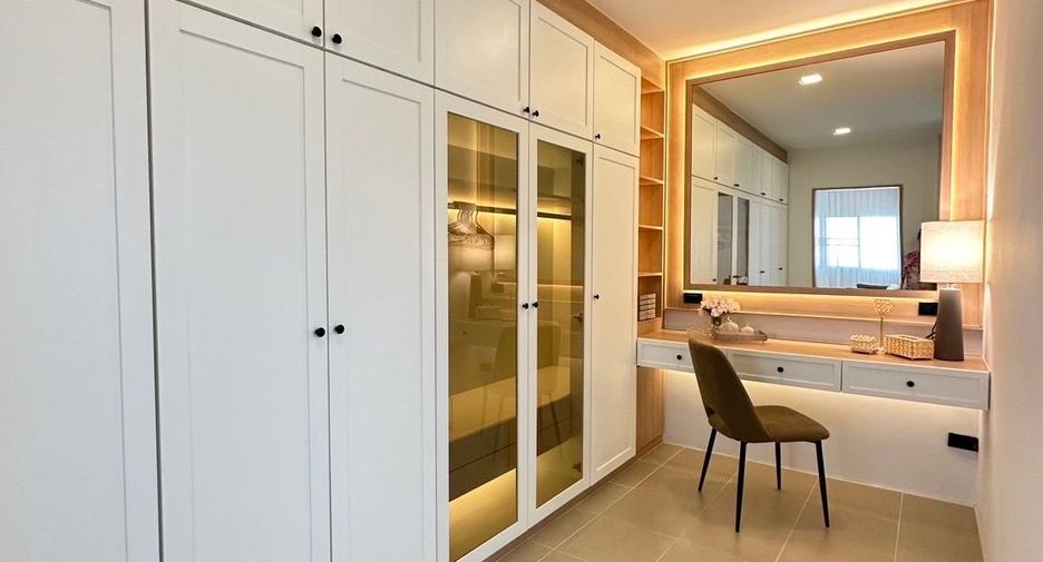 Casa en venta de 4 habitaciones en Hang Dong, Chiang Mai