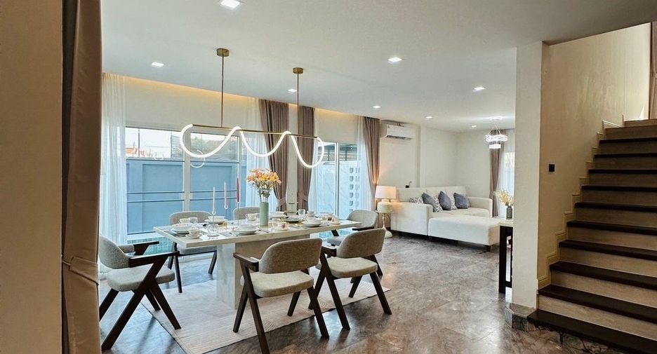 Casa en venta de 4 habitaciones en Hang Dong, Chiang Mai