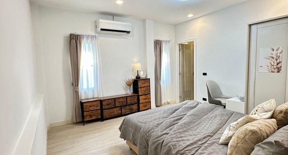 Casa en venta de 4 habitaciones en Hang Dong, Chiang Mai