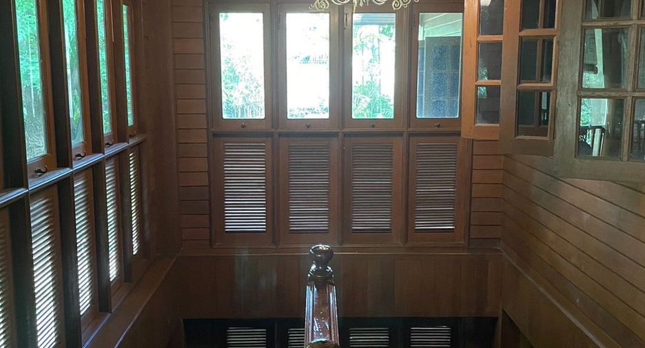 Casa en venta de 9 habitaciones en Hang Dong, Chiang Mai