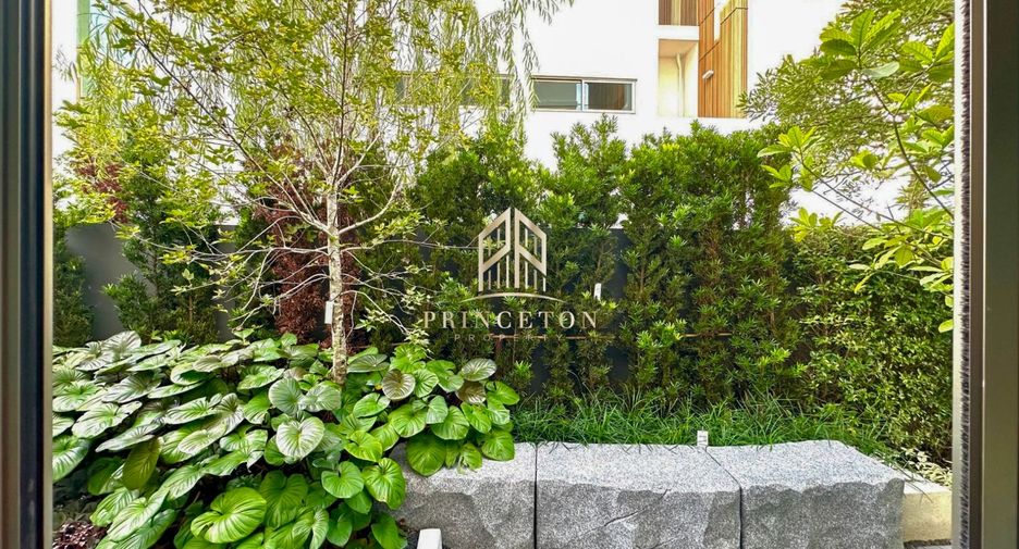 Haus zur Miete und zum Kauf mit 3 Zimmer in Saphan Sung, Bangkok