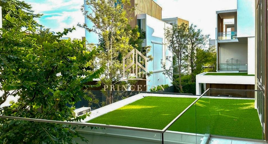Haus zur Miete und zum Kauf mit 3 Zimmer in Saphan Sung, Bangkok