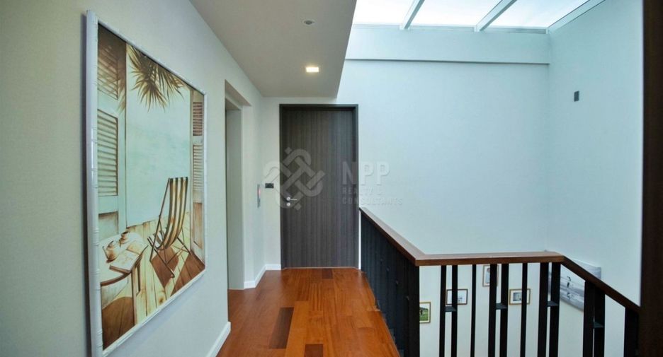 Haus zum Kauf mit 4 Zimmer in Watthana, Bangkok