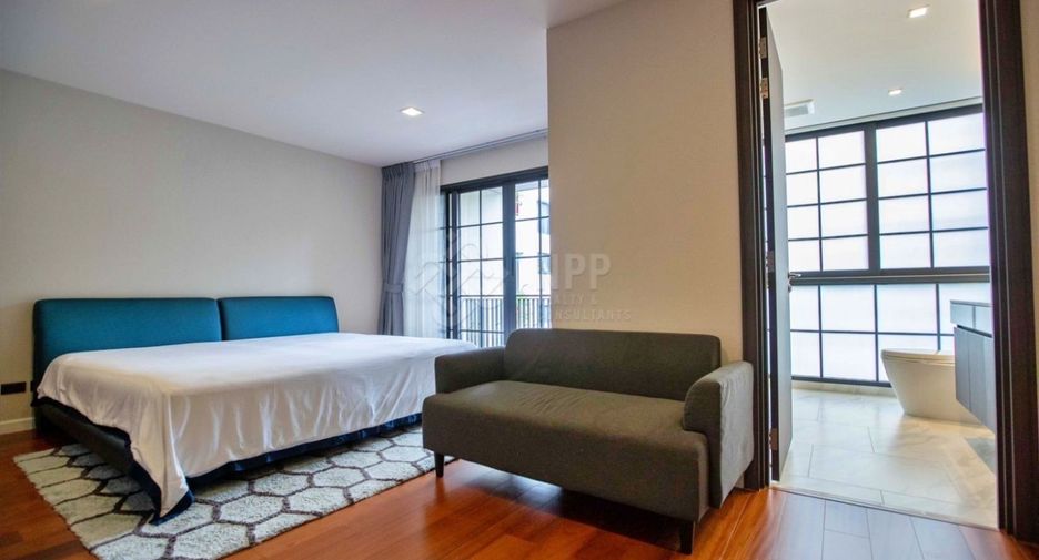 Haus zum Kauf mit 4 Zimmer in Watthana, Bangkok