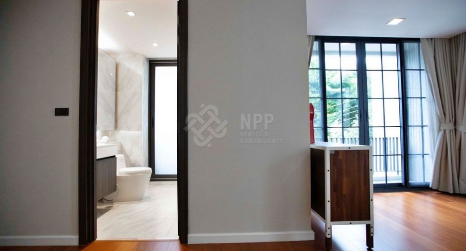 Haus zum Kauf mit 4 Zimmer in Watthana, Bangkok