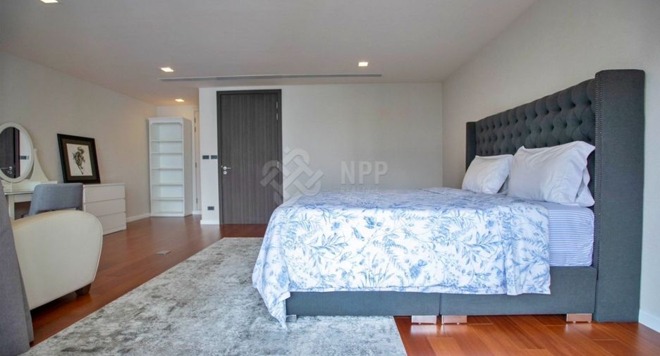 Haus zum Kauf mit 4 Zimmer in Watthana, Bangkok