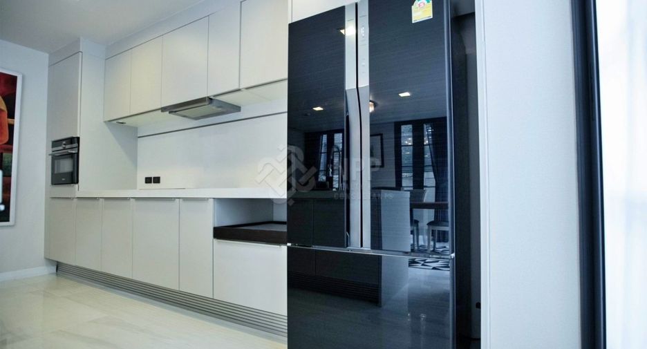 Haus zum Kauf mit 4 Zimmer in Watthana, Bangkok