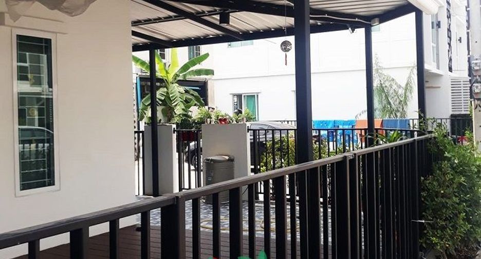 For sale 3 Beds townhouse in Bang Bua Thong, Nonthaburi