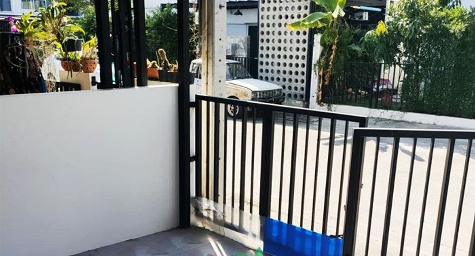For sale 3 Beds townhouse in Bang Bua Thong, Nonthaburi