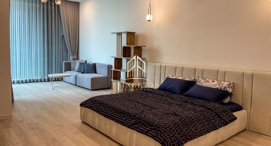 For rent and for sale 4 bedrooms house in Saphan Sung, Bangkok