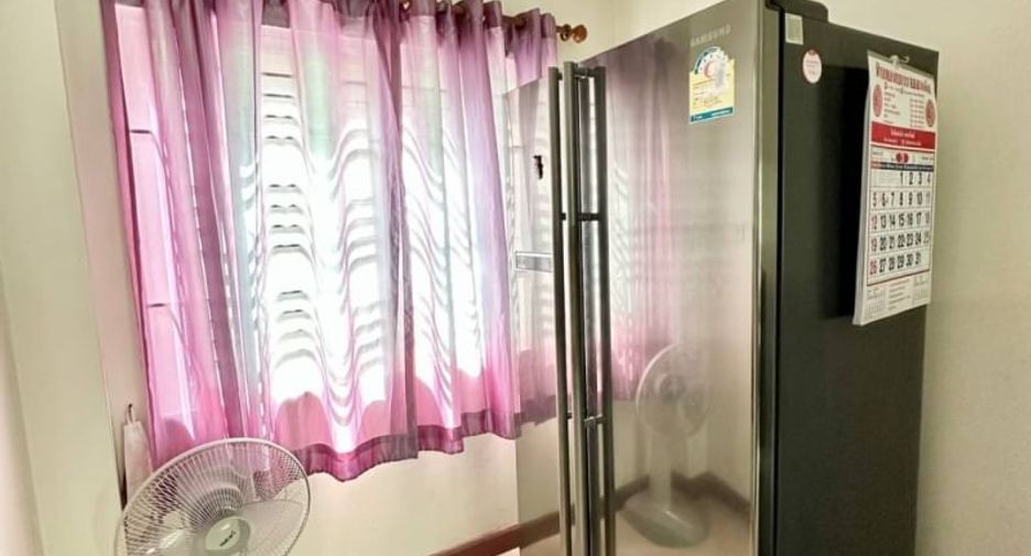 For sale 3 bedrooms house in Si Racha, Chonburi