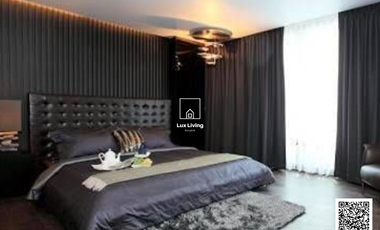 For rent 3 bedrooms house in Watthana, Bangkok