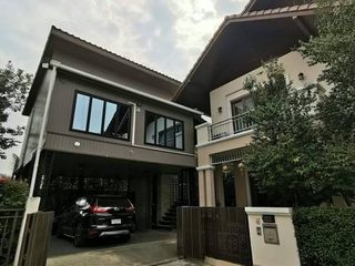 Casa en venta de 3 habitaciones en San Kamphaeng, Chiang Mai