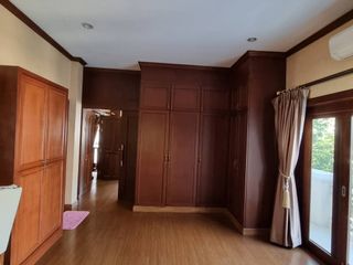 Casa en venta de 3 habitaciones en San Kamphaeng, Chiang Mai