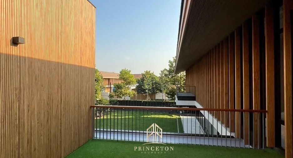For sale 5 bedrooms house in Bueng Kum, Bangkok