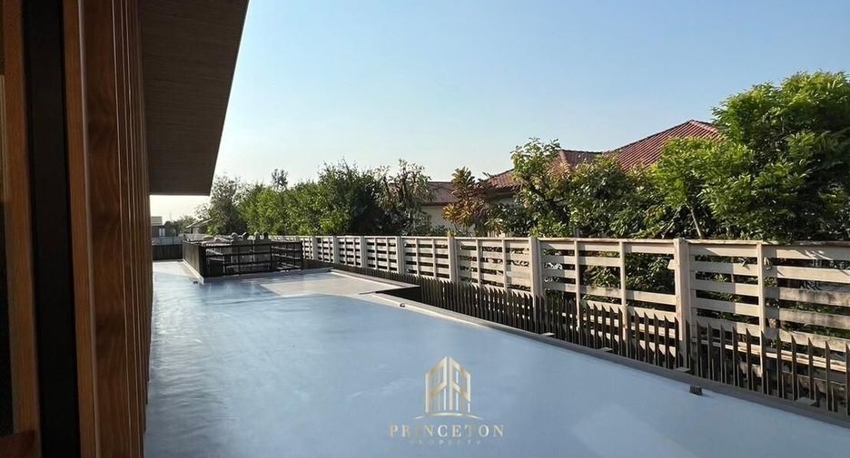 For sale 5 bedrooms house in Bueng Kum, Bangkok