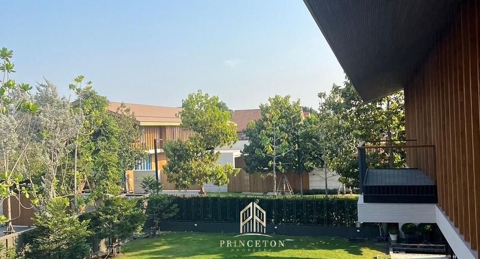 For sale 5 bedrooms house in Bueng Kum, Bangkok